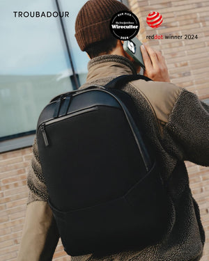 Elevate Your Travel Experience with the Apex 3.0 22L Premium Ergonomic Water-Resistant Laptop Backpack in Sleek Black