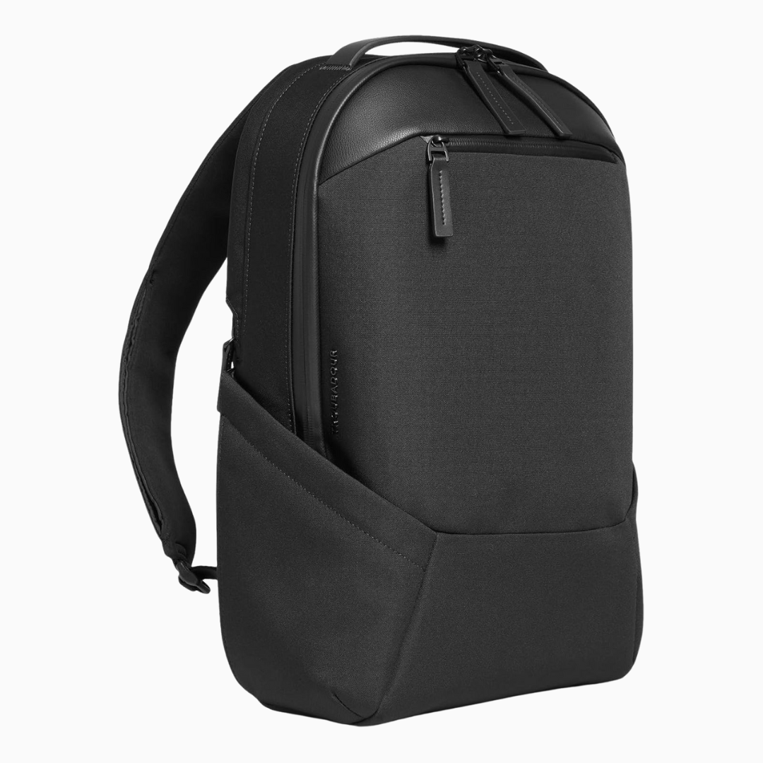 Elevate Your Travel Experience with the Apex 3.0 22L Premium Ergonomic Water-Resistant Laptop Backpack in Sleek Black